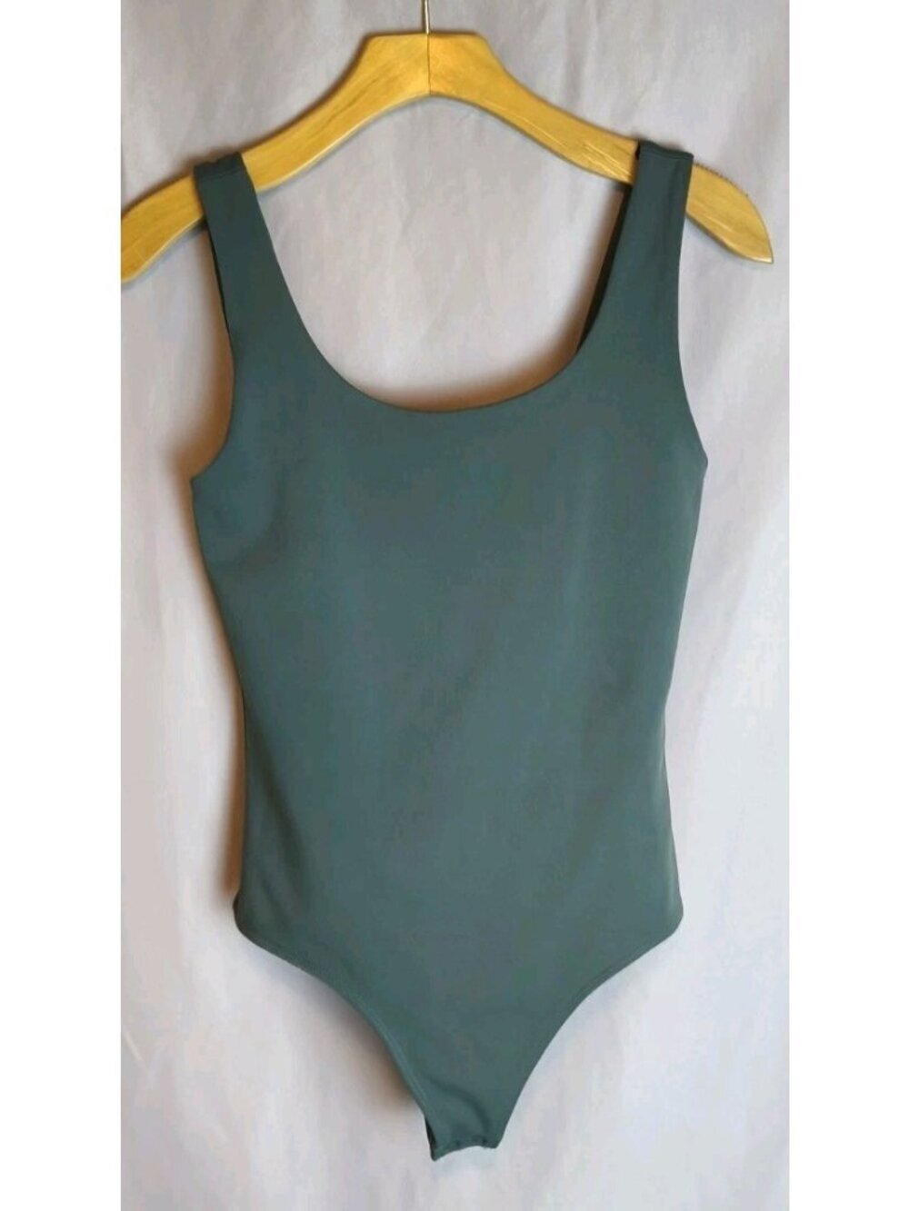 Express Body Contour Scoop Neck Thong Bodysuit Womens XS Teal Green Snap